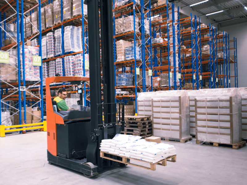 Cutting-edge warehousing and fulfillment technology Cutting-edge warehousing and fulfillment technology